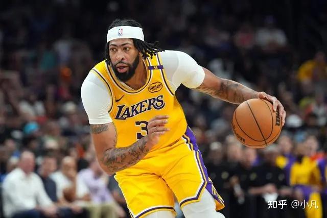 官宣：湖人双向合同签7尺中锋 新秀年场均3+3