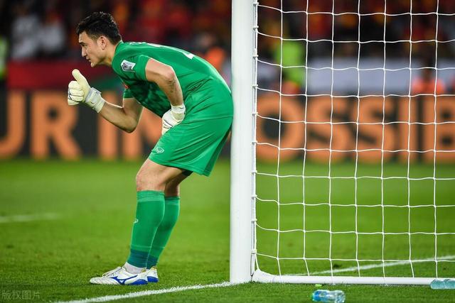 恩佐赢球后社交媒体发文：London is always blue